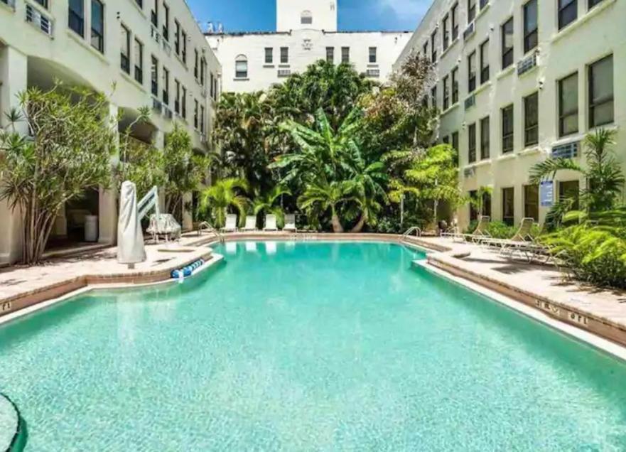 Romantic Studio In The Heart Of Palm Beach Bagian luar foto